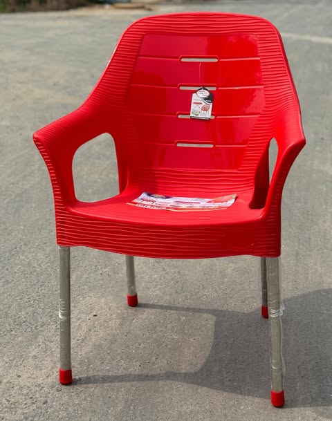 Durable Plastic Chair with Steel Legs