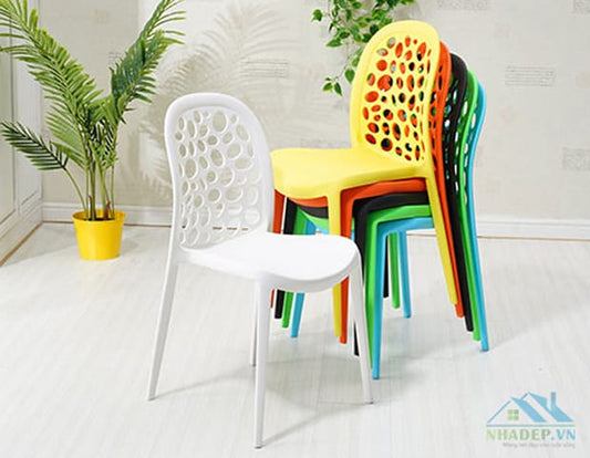 Nova Plastic Chair